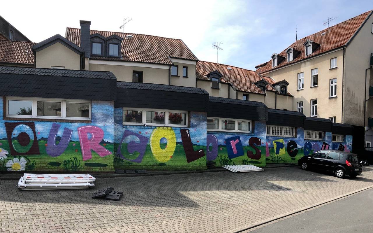 Das fertige Gemälde der Graffiti-Künstler in Dorstfeld.