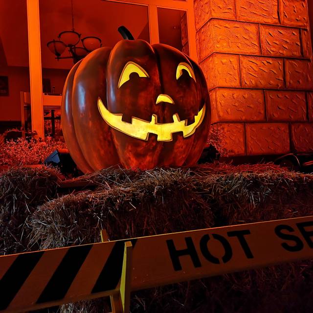 Halloween Dekoration im Movie Park.