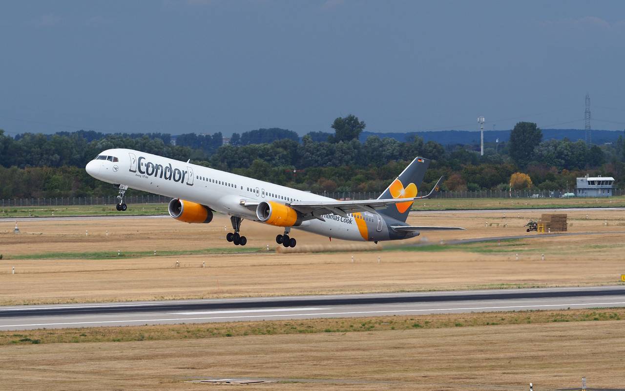 Thomas Cook Flugzeug
