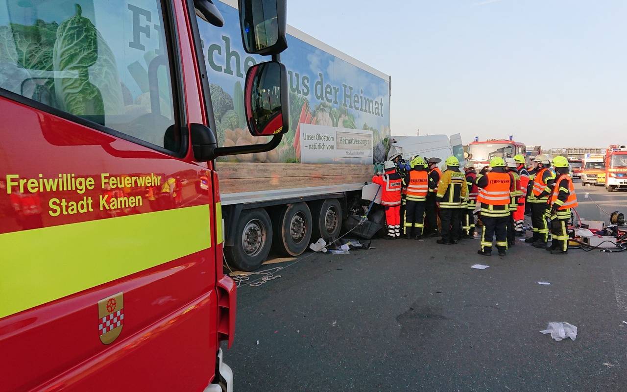 Schwerer Unfall A1 Kamener Kreuz