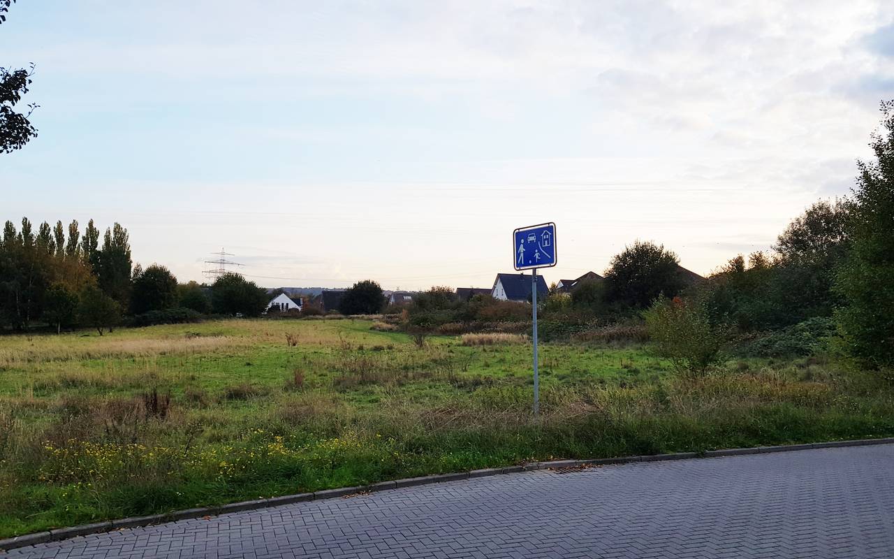 Die Wiese der ehemaligen Zeche Kaiser Wilhelm soll bebaut werden.