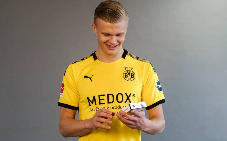 Die BVB-Profis treten beim Spitzenspiel gegen FC Bayern München einmalig mit der norwegischen Marke MEDOX auf der Brust an.