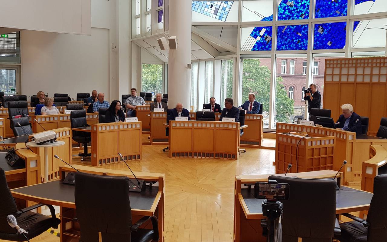 Pressekonferenz der Stadt Dortmund zum Thema Karstadt.