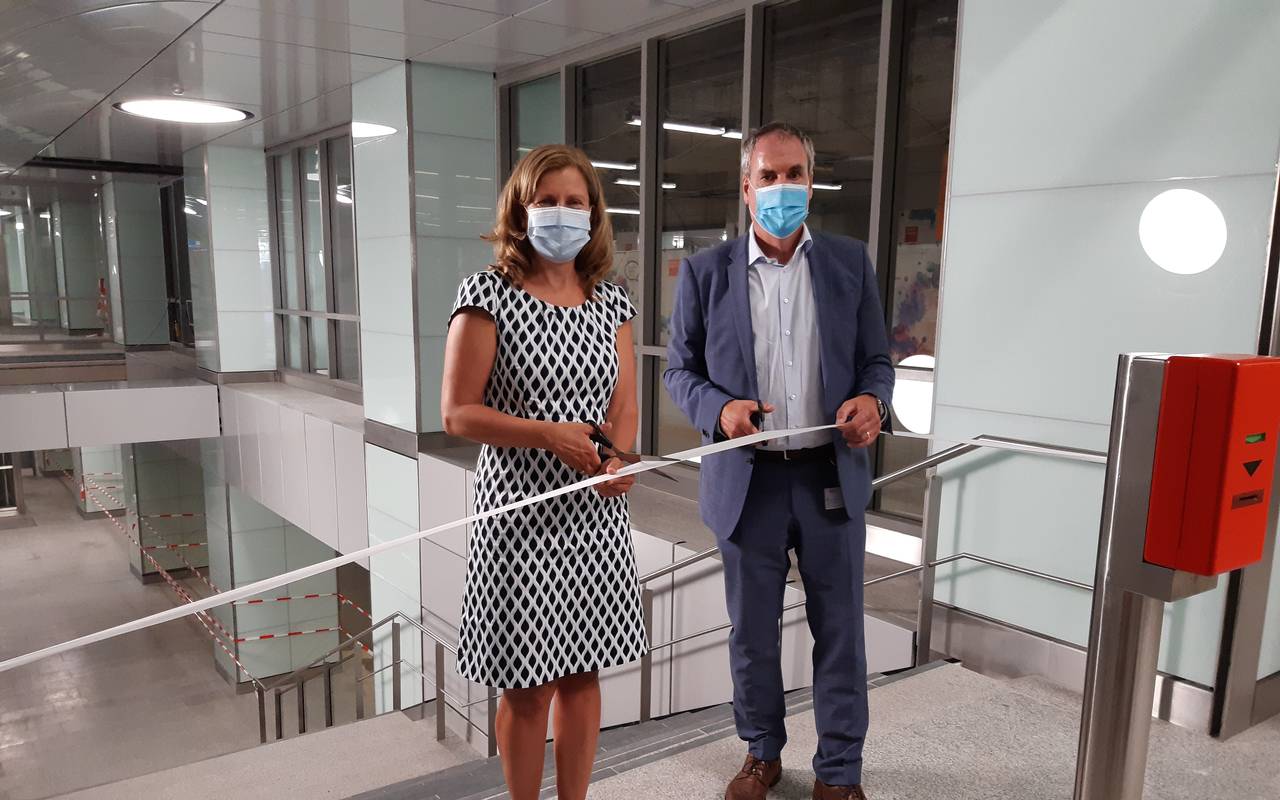 Sylvia Uelendahl, Leiterin des Tiefbauamtes, und DSW21 Betriebsleiter Ralf Habbes.