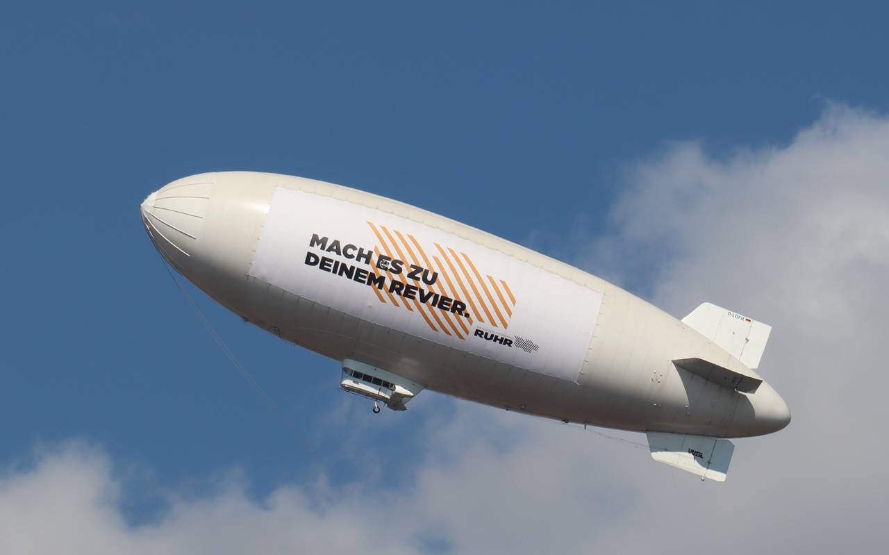 Zeppelin-Werbung des Ruhrparlaments.