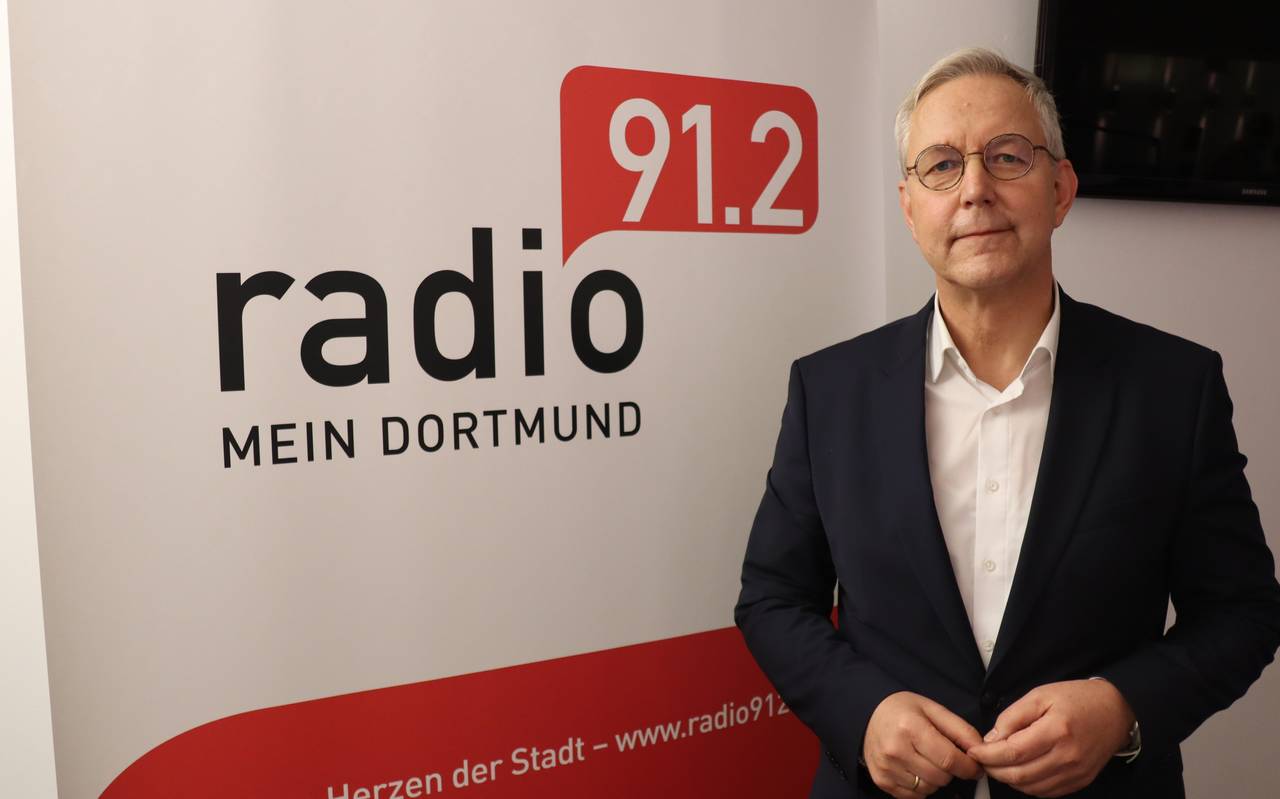Dortmunds Polizeipräsident Gregor Lange im Radio 91.2-Studio