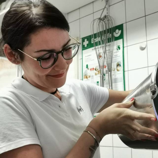 Yves – Eiscafé und mehr Dortmund Husen