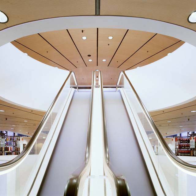Innenraum der Stadt- und Landesbibliothek Dortmund.
