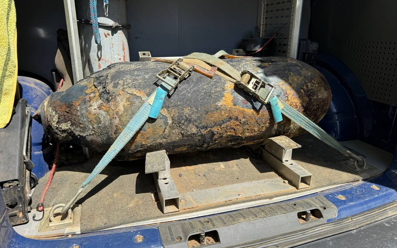 Bei dem Fund am Rombergpark handelte es sich um eine amerikanische 250-Kilo-Bombe aus dem Zweiten Weltkrieg, die inzwischen entschärft wurde.
