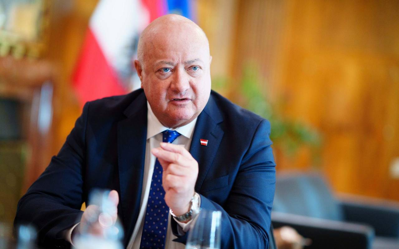 Österreich - Bundeskanzler Christian Stocker