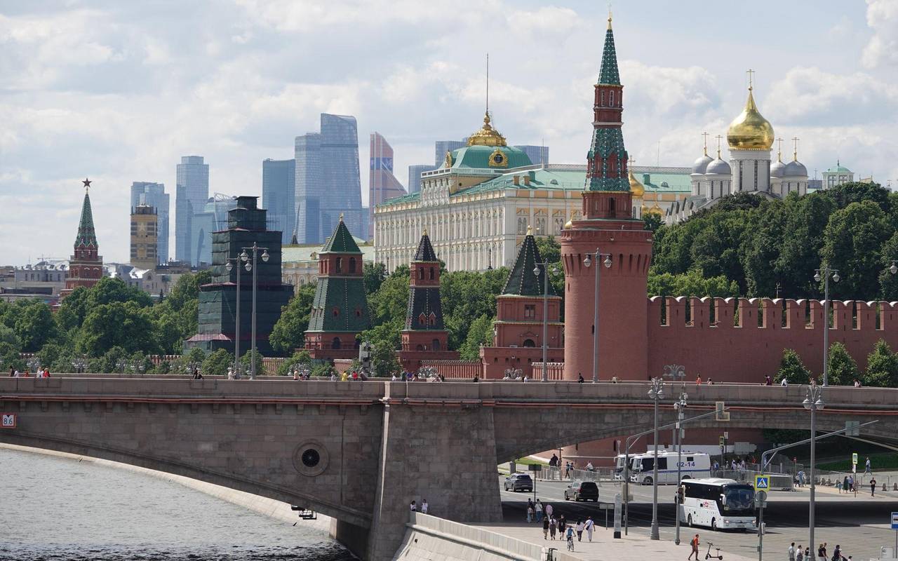 Moskau: Kreml und Moskwa City