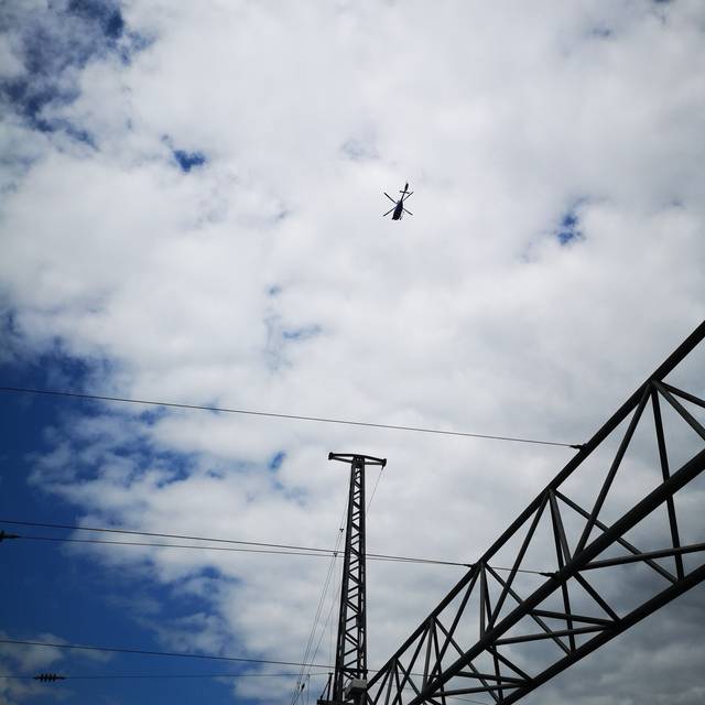 Hubschrauber über Dortmund bei der Suche nach einem Tatverdächtigen am 3.7. 2019