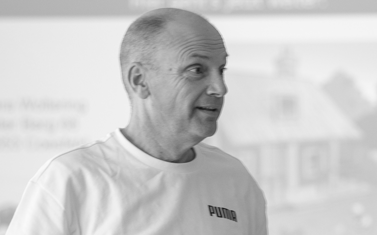 Die BVB-Handballerinnen trauern um ihren sportlichen Leiter und stellvertretenden Abteilungsleiter Andreas Bartels. Der BVB-Funktionär ist am Ostermontag (5.4.) nach schwerer Krankheit verstorben.