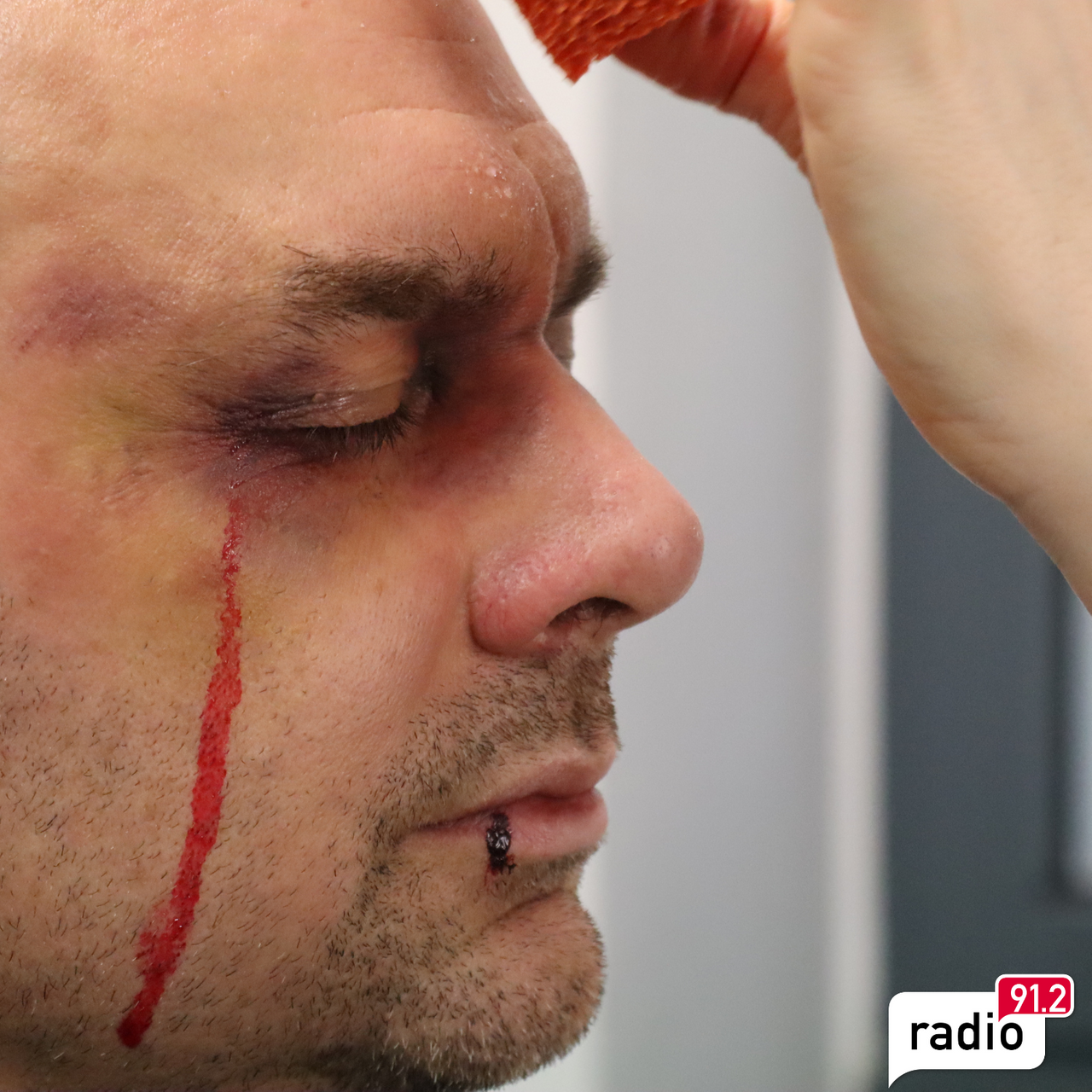 Halloween: Schmink-Tipps vom Profi