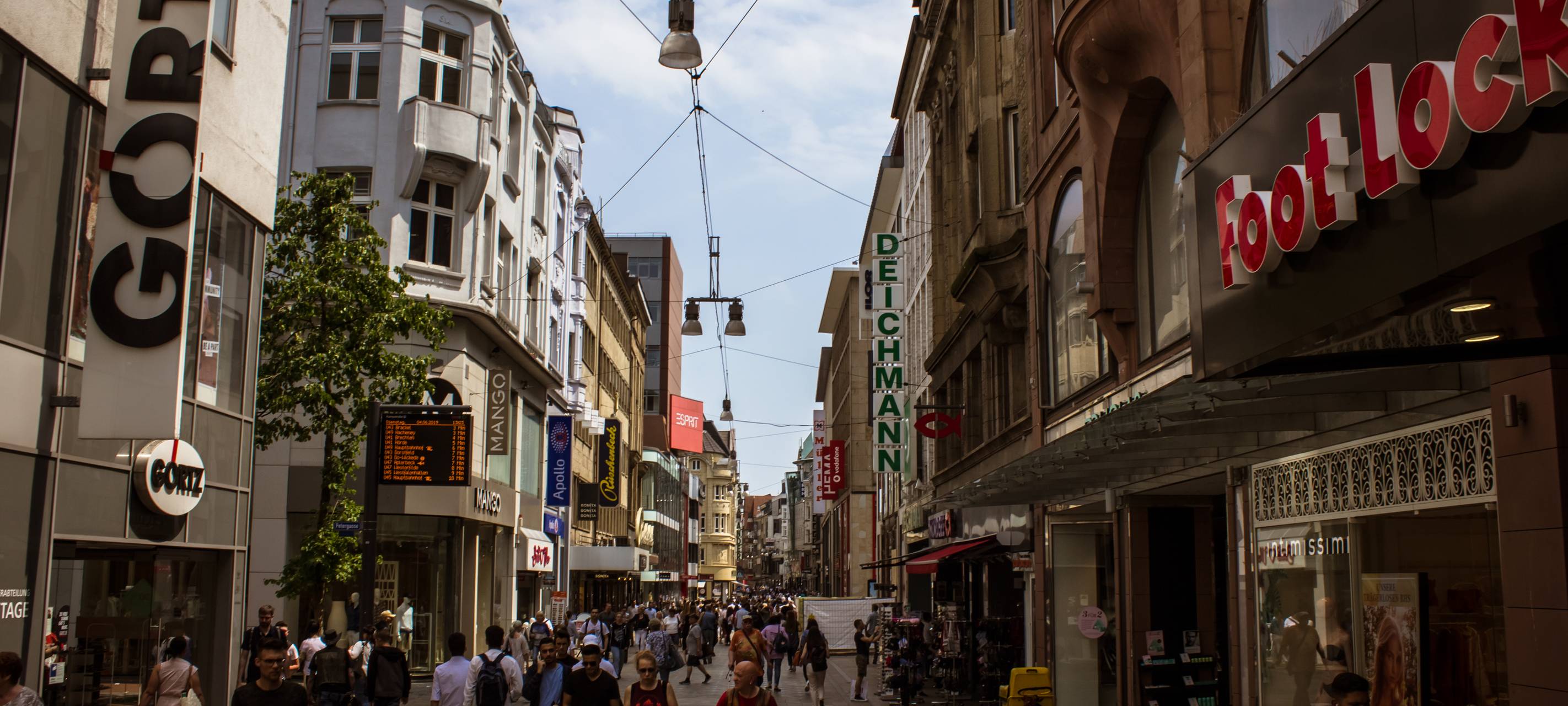 Der Westenhellweg in der Dortmunder Innenstadt.