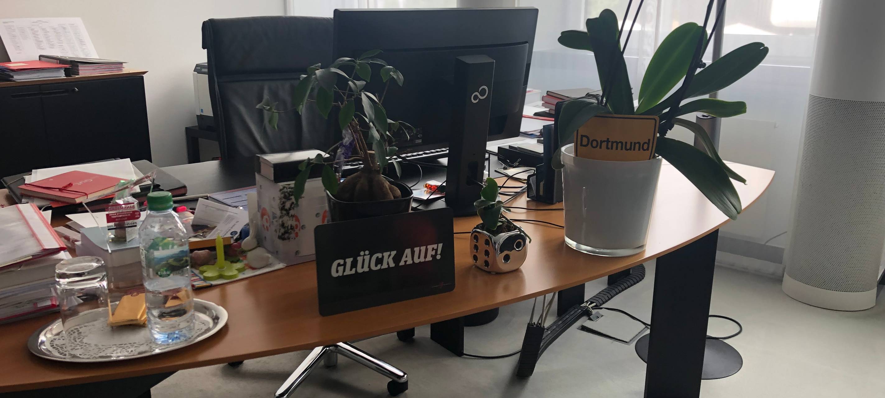 Schreibtisch des neuen Sparkassen-Chefs Dirk Schaufelberger.