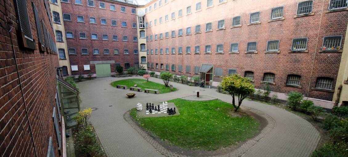Innenhof der JVA in Dortmund.