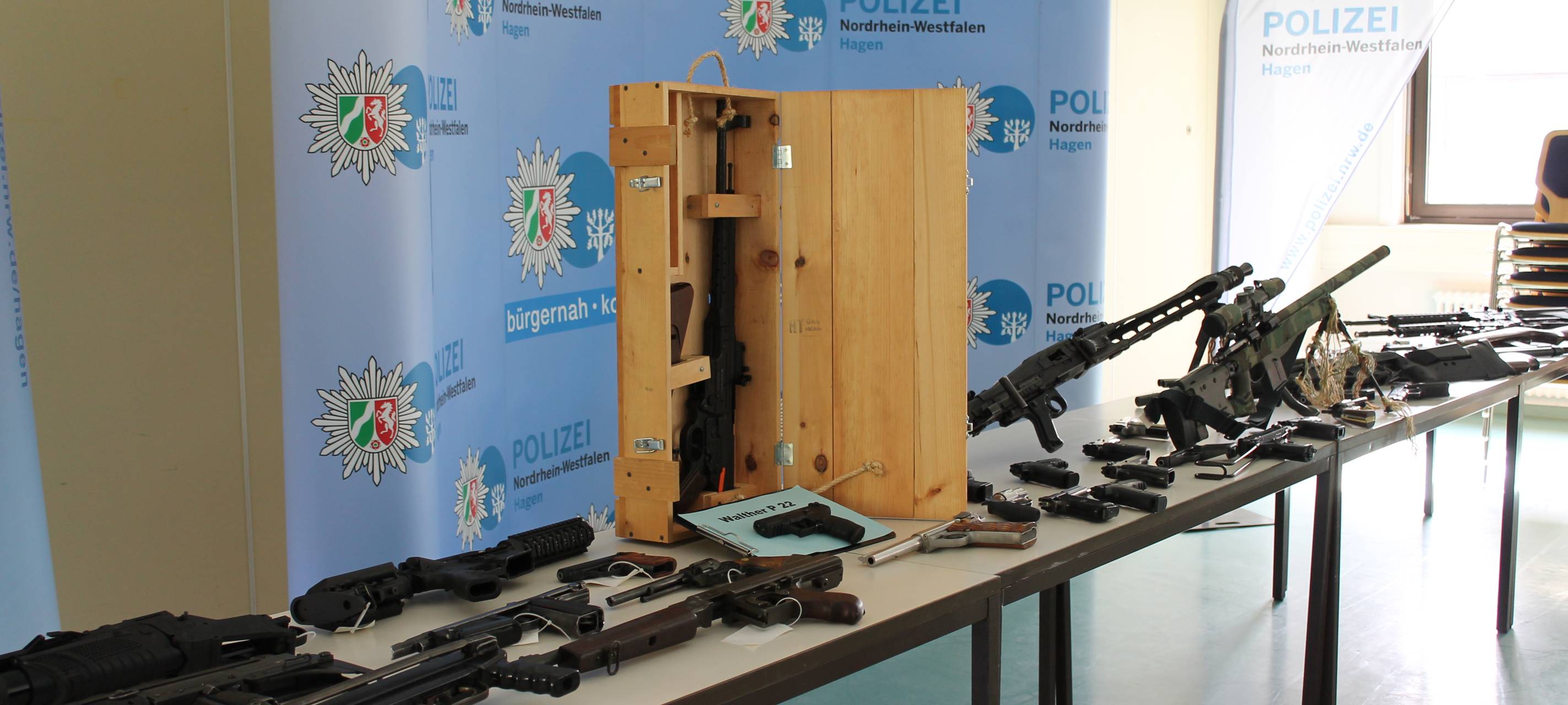 Spuren illegaler Waffen führen ins Rockermilieu