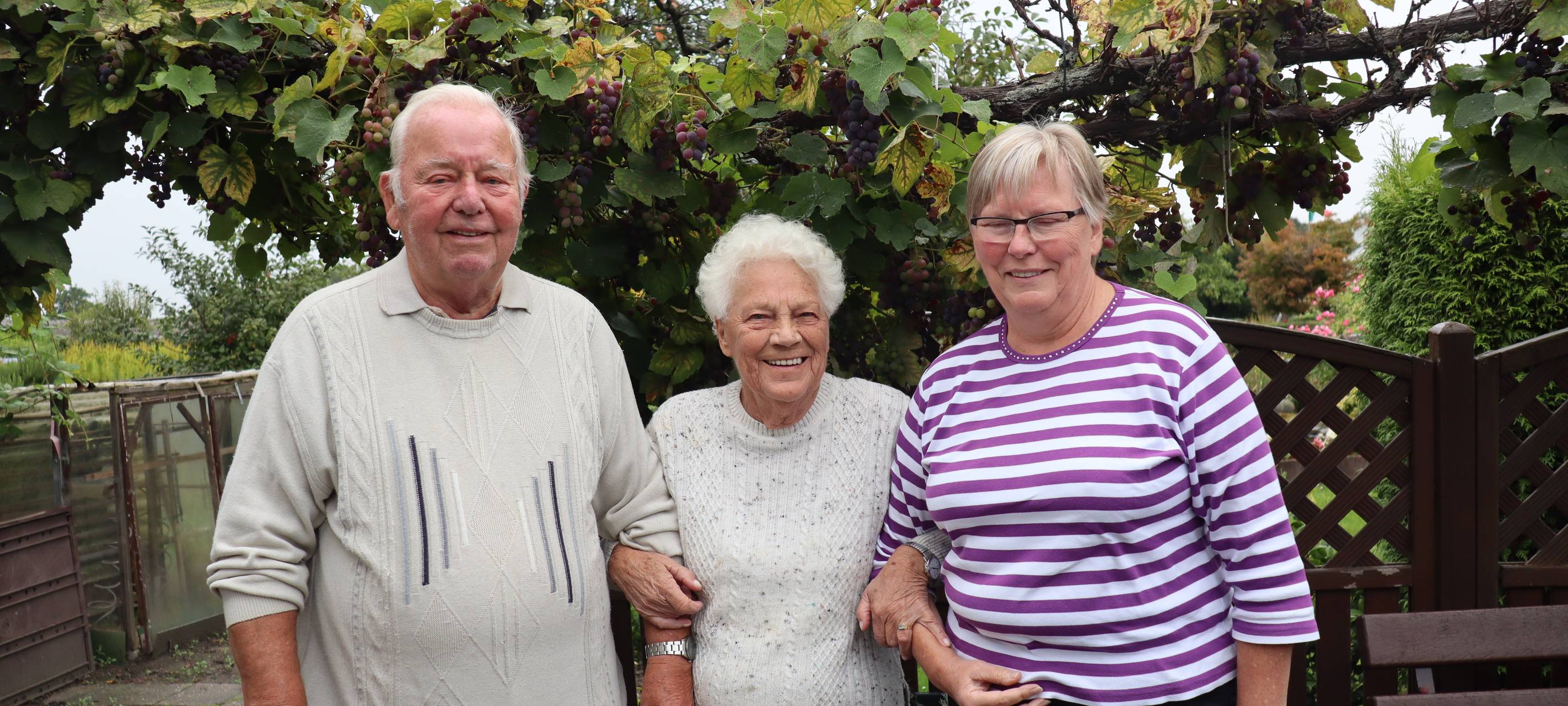Ehepaar Enstrup feiert 60-jähriges Jubliäum ihres Kleingartens.