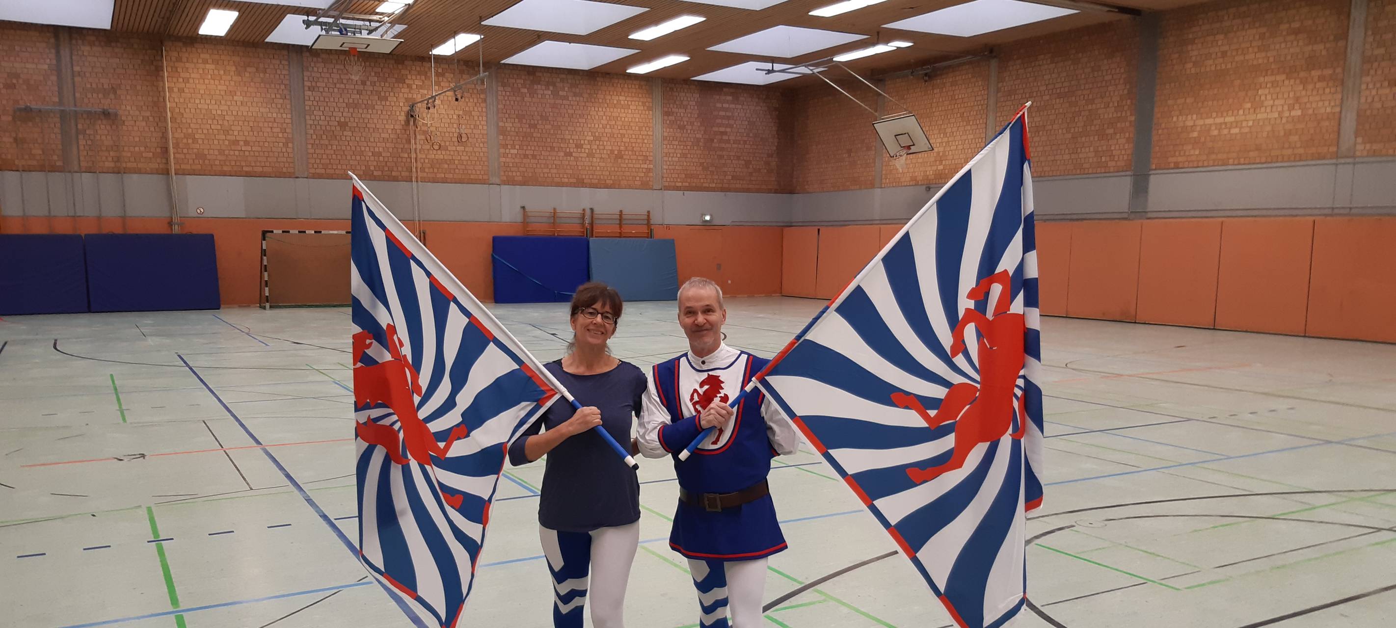 Fahnenschwingen in Eving