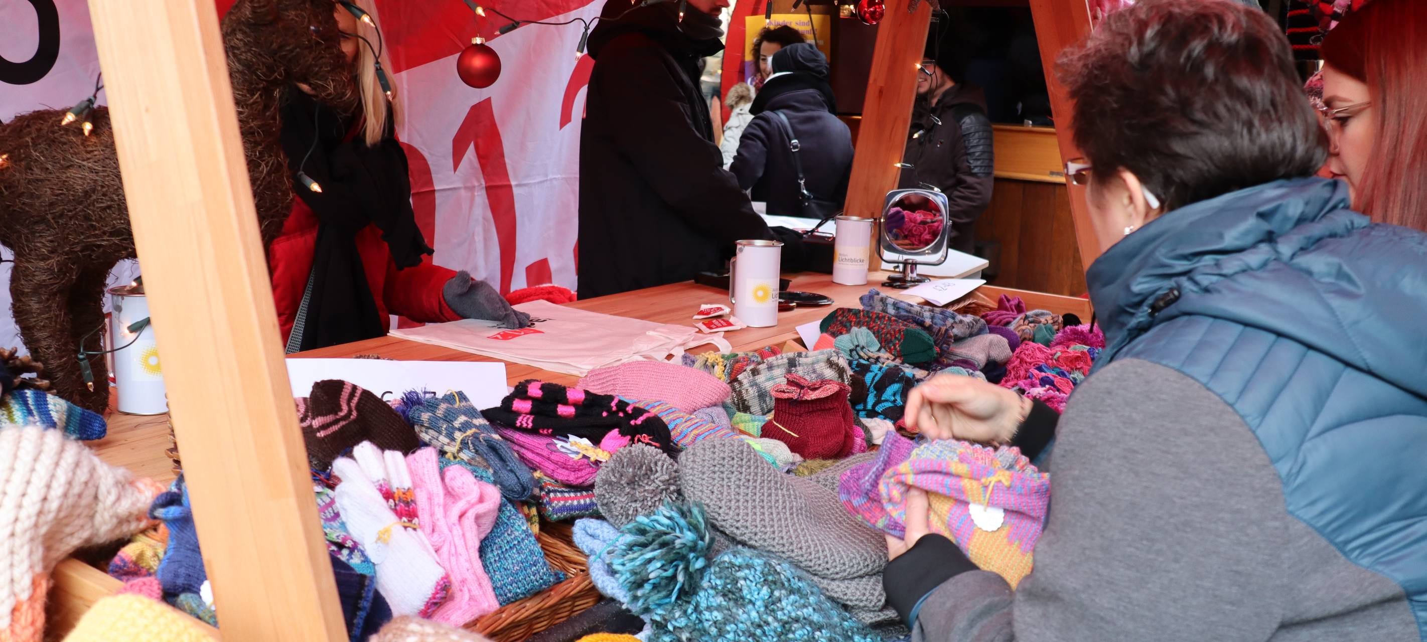 Strickaktion für den guten Zweck