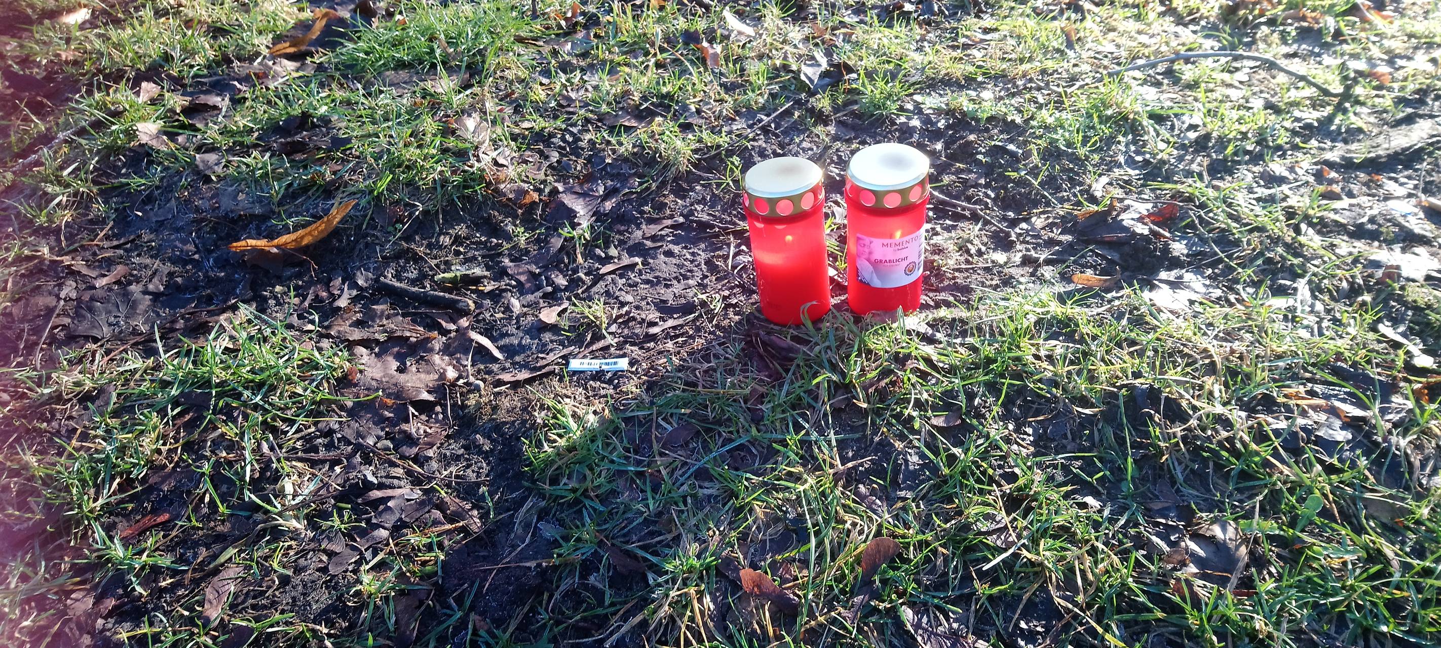 2 Kerzen am Wambeler Hellweg