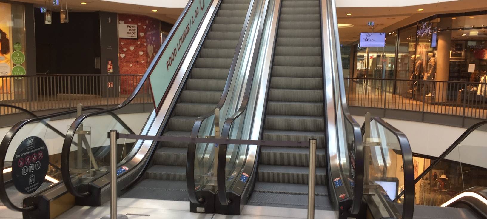 Rolltreppen in der Thier-Galerie sind abgesperrt. Der Food-Bereich ist nicht mehr zugänglich.