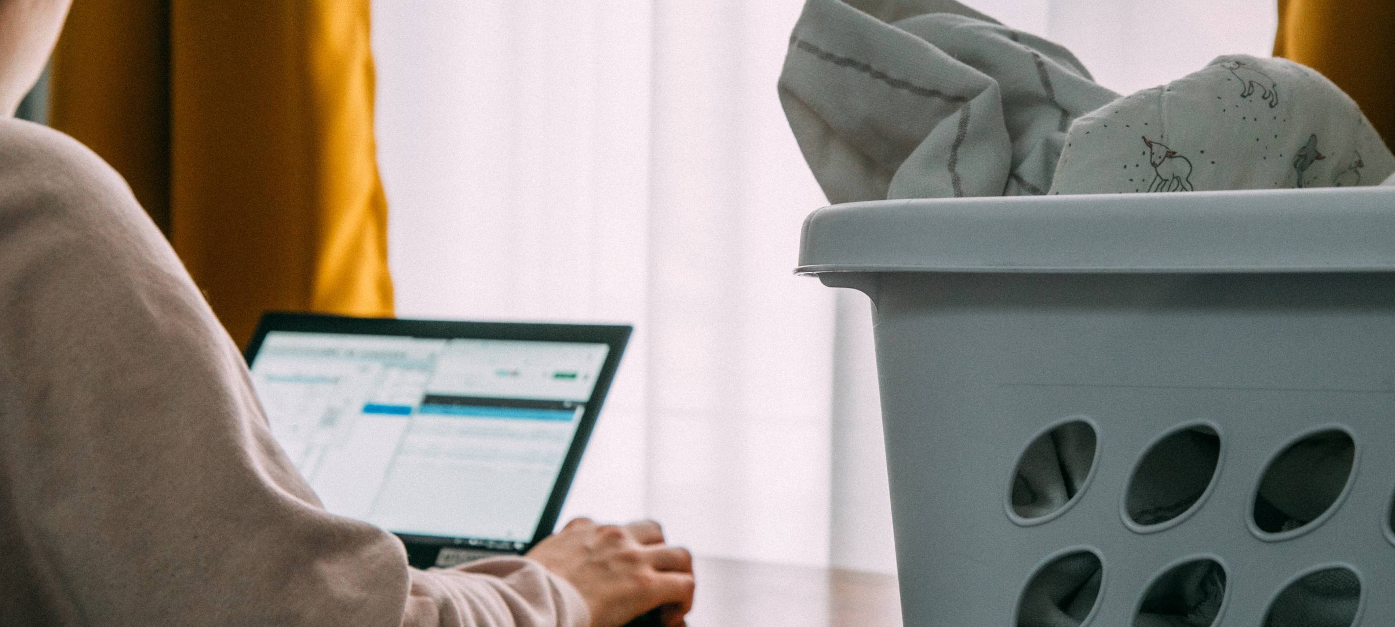 Arbeiten von Zuhause. Symbolbild