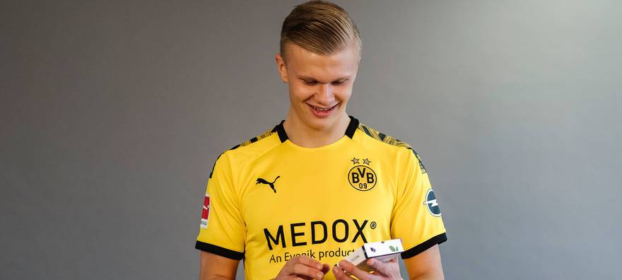 Die BVB-Profis treten beim Spitzenspiel gegen FC Bayern München einmalig mit der norwegischen Marke MEDOX auf der Brust an.