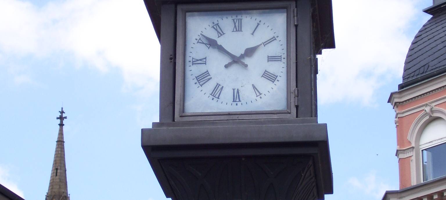 Uhr Schlanke Matilde in Dortmund Hörde