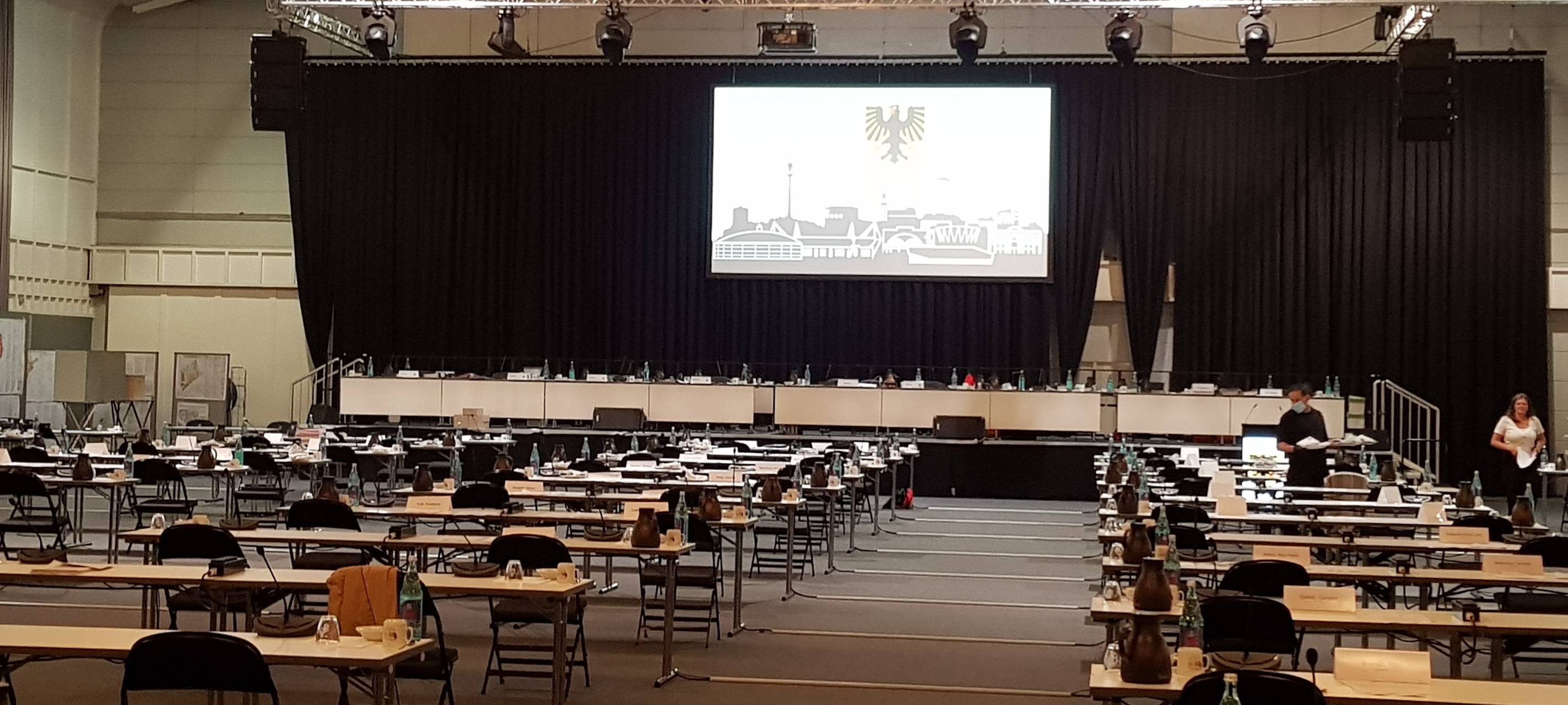 1. Dortmunder Ratssitzung in der Corona-Krise in der Westfalenhalle.