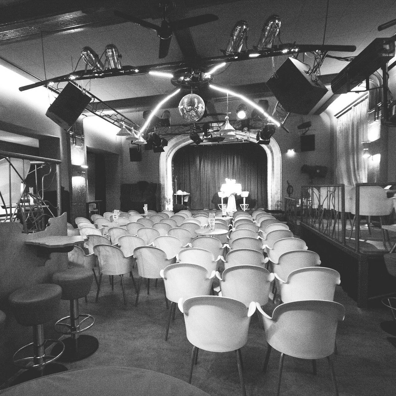 Cabaret Queue in Dortmund.