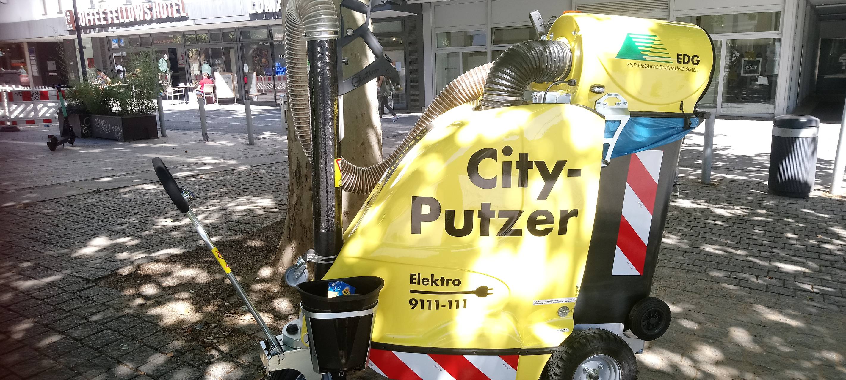 City-Putzer: EDG reinigt Dortmund mit Elekro-Abfallsauger