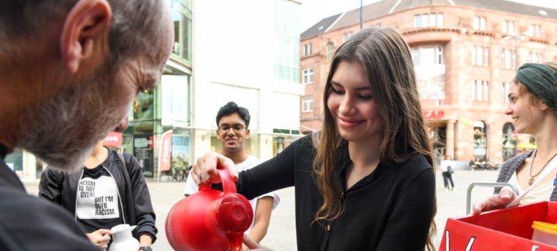 Warm durch die Nacht-Aktion von Youngcaritas.