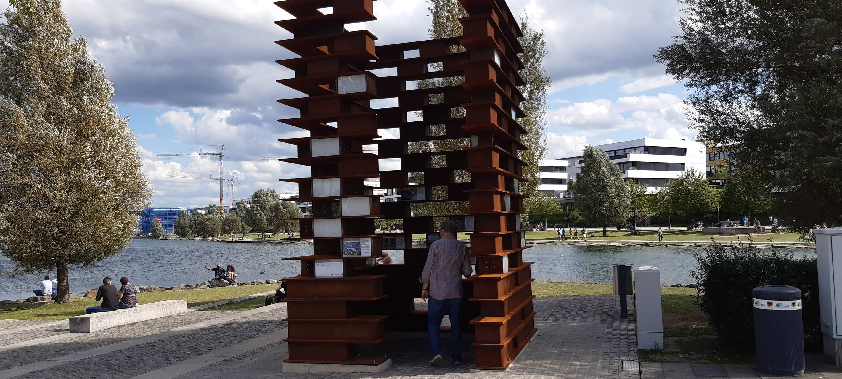Mahnmal am Phoenix-See in Dortmund-Hörde.