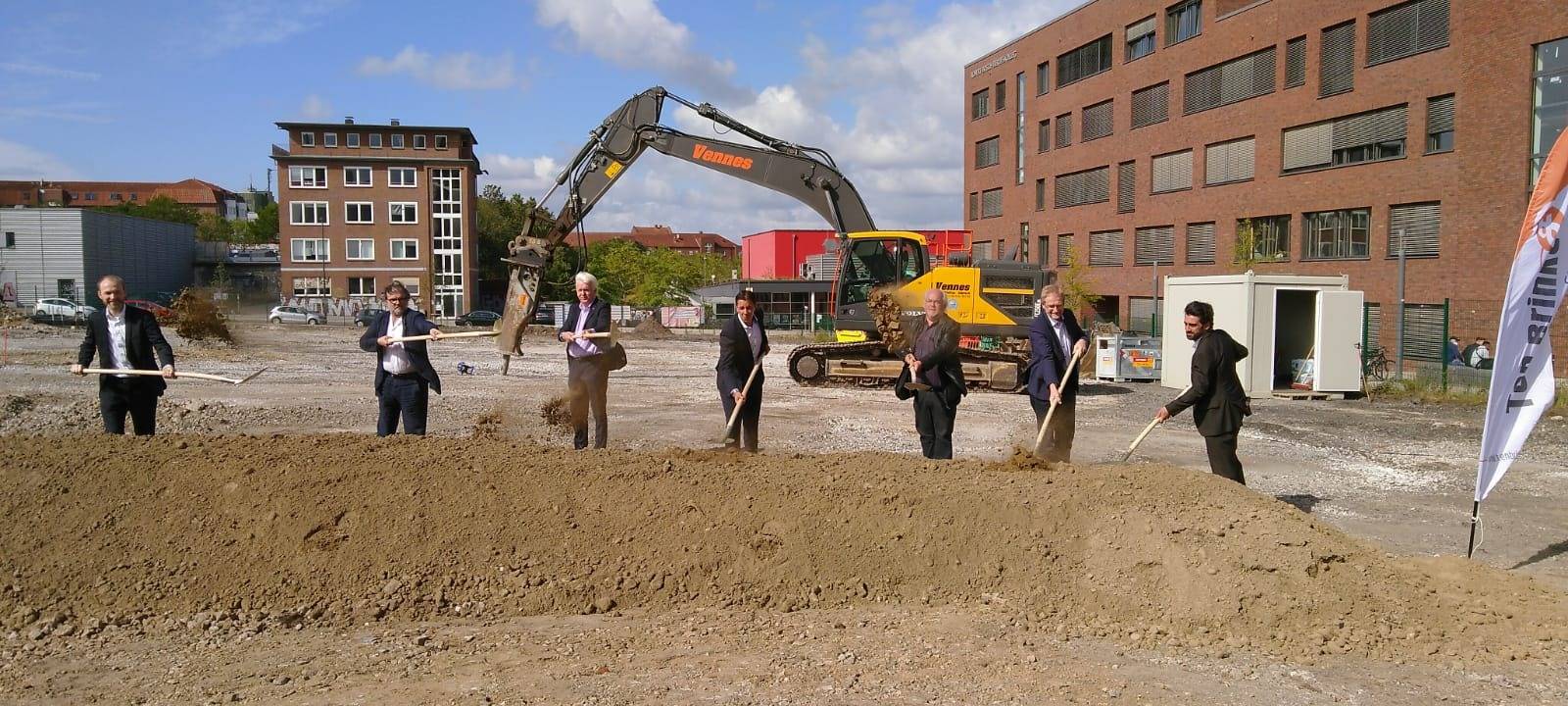 Spatenstich Studentenwohnungen am U-Turm