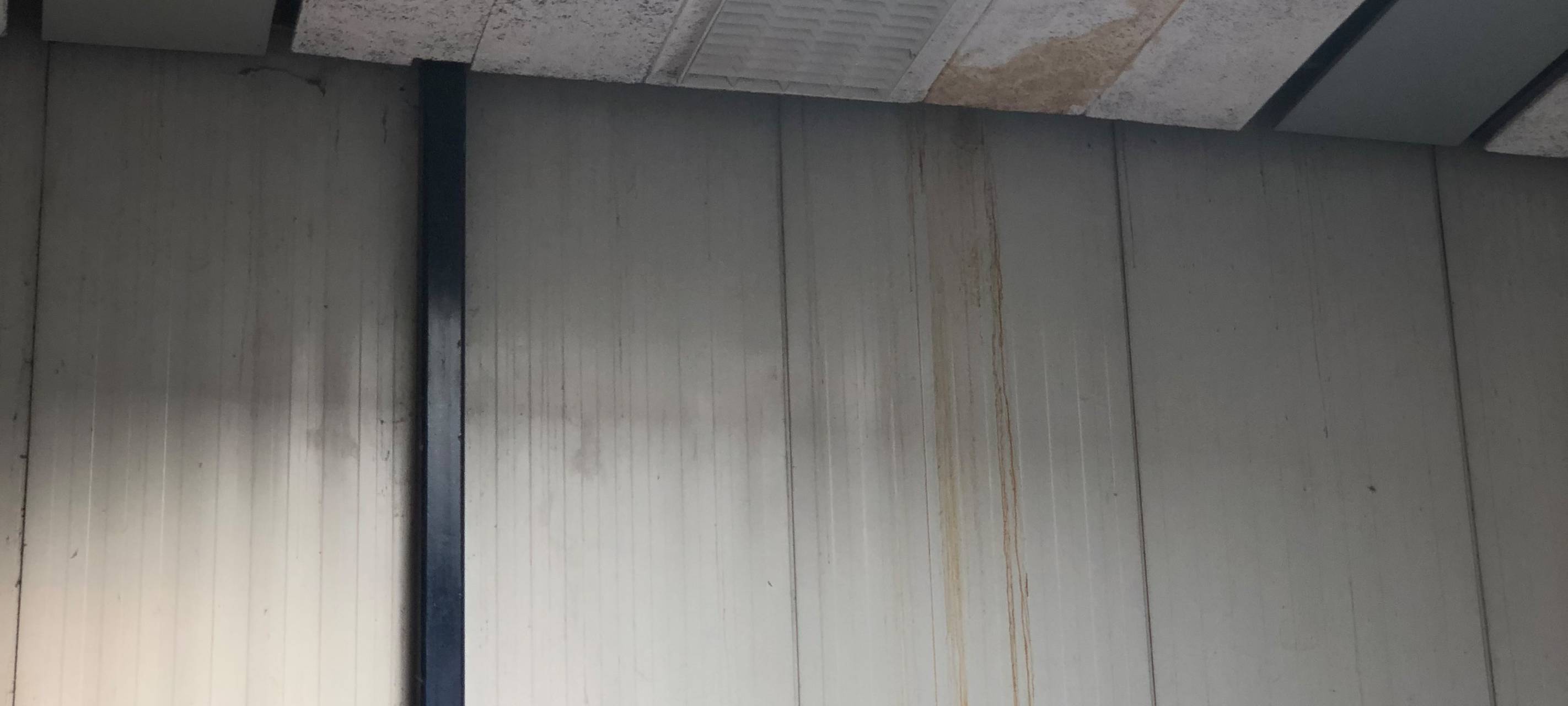 Dreckigste Sporthalle in Dortmund?