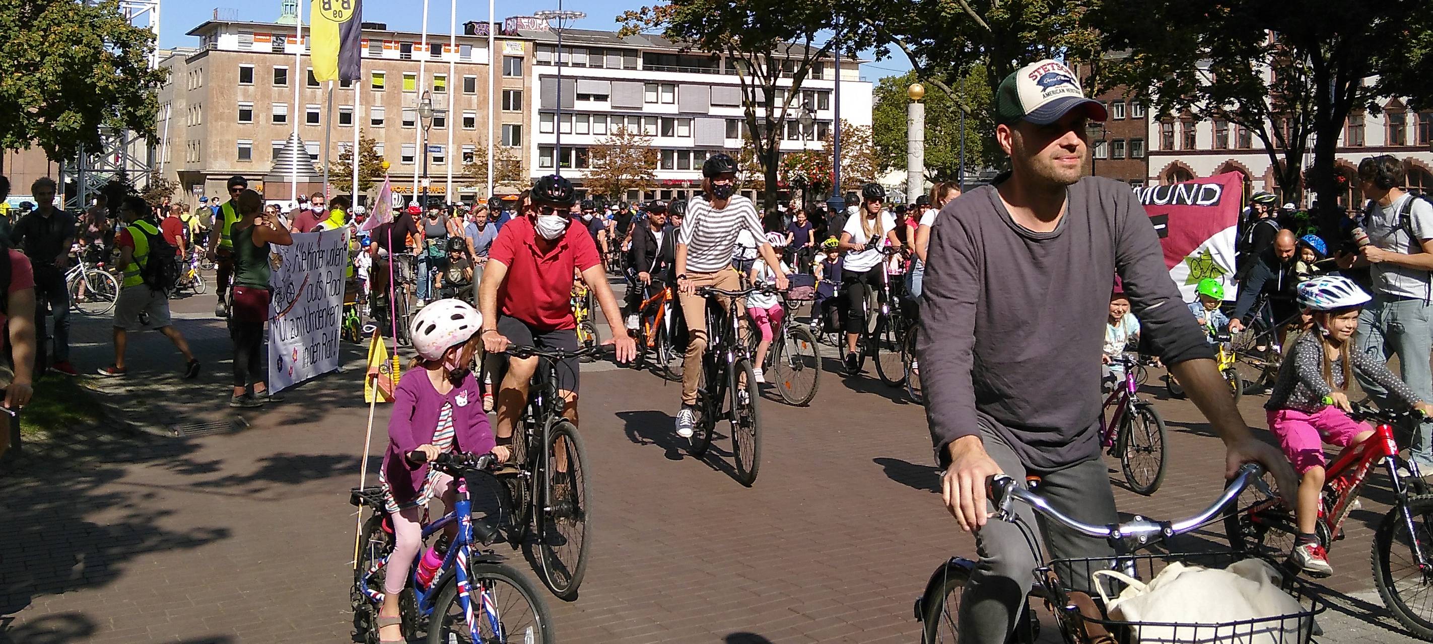 Über 1400 Teilnehmer nahmen an Fahrraddemonstration in Dortmund teil