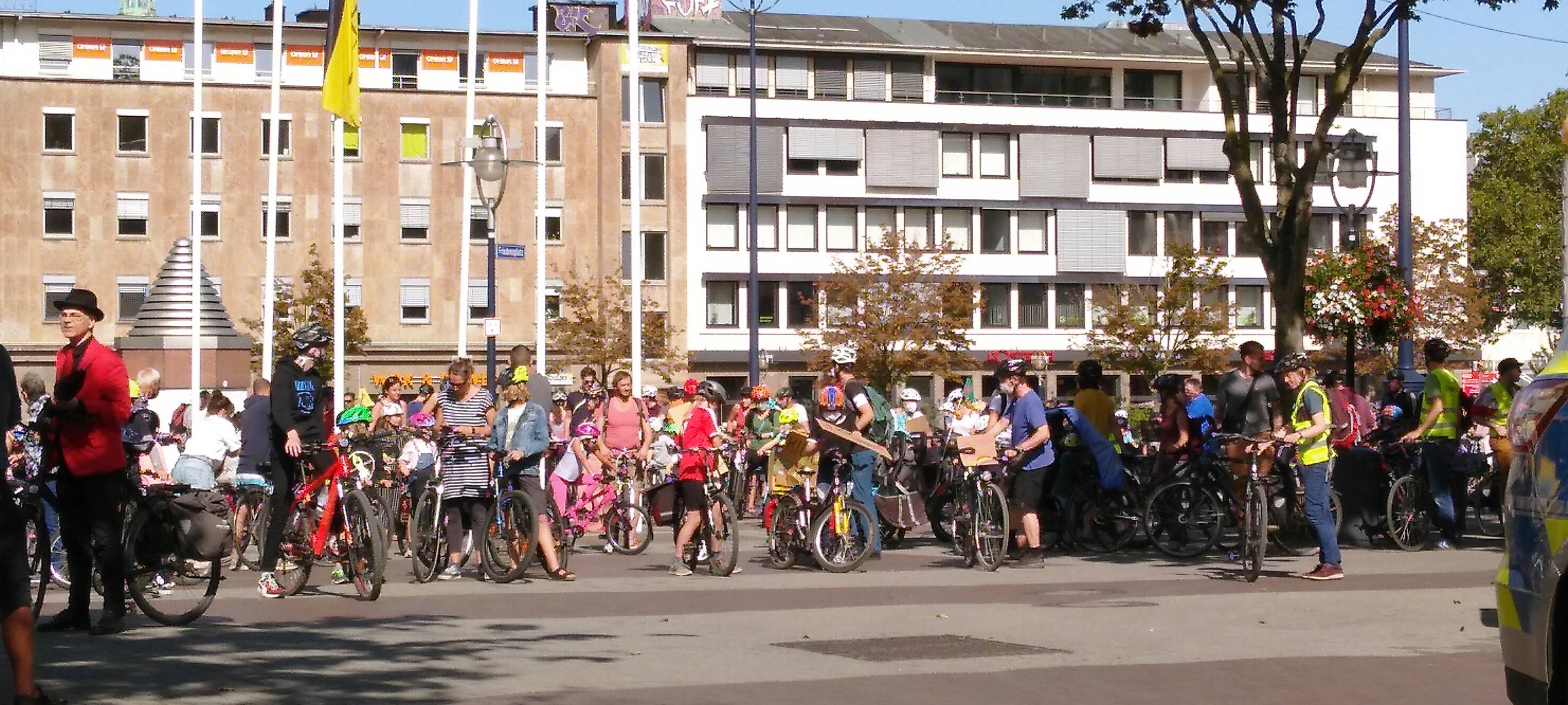 Über 1400 Teilnehmer nahmen an Fahrraddemonstration in Dortmund teil