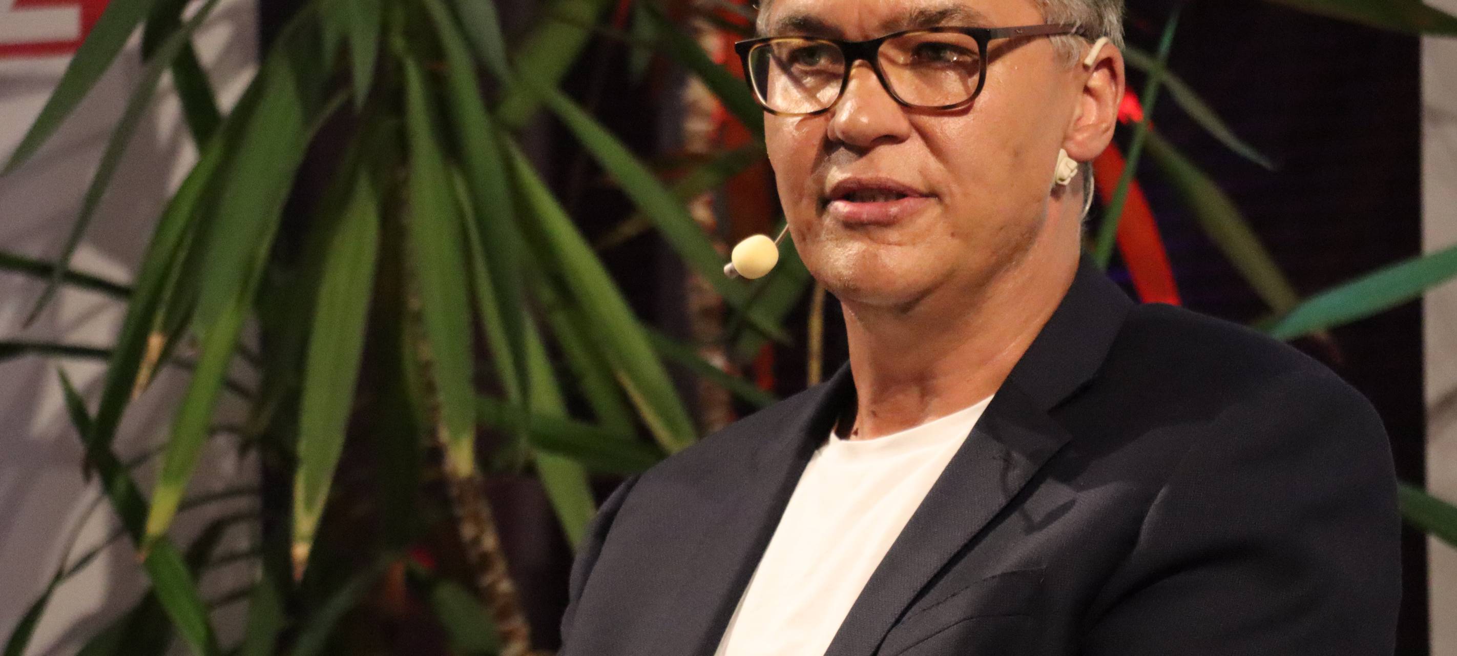 Endspurt ums Rathaus: Die Wahlarena mit den OB-Kandidaten