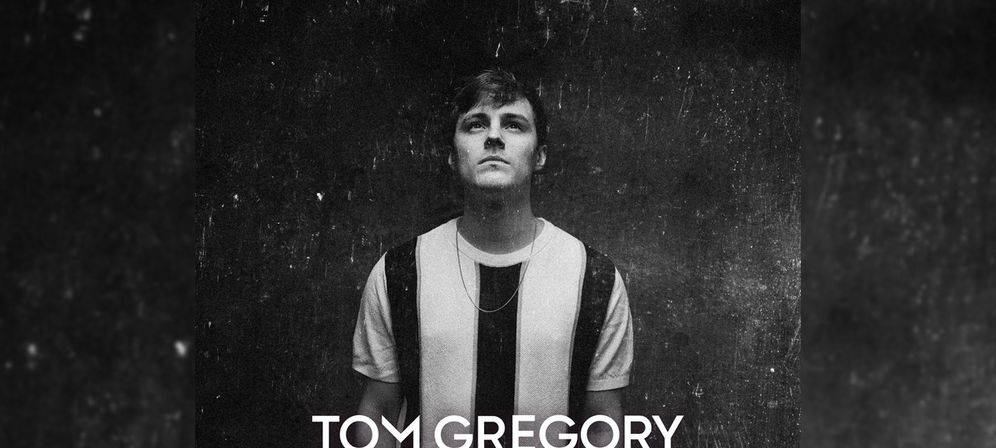 Albumcover von Tom Gregorys erstem Album "Heaven In A World So Cold".