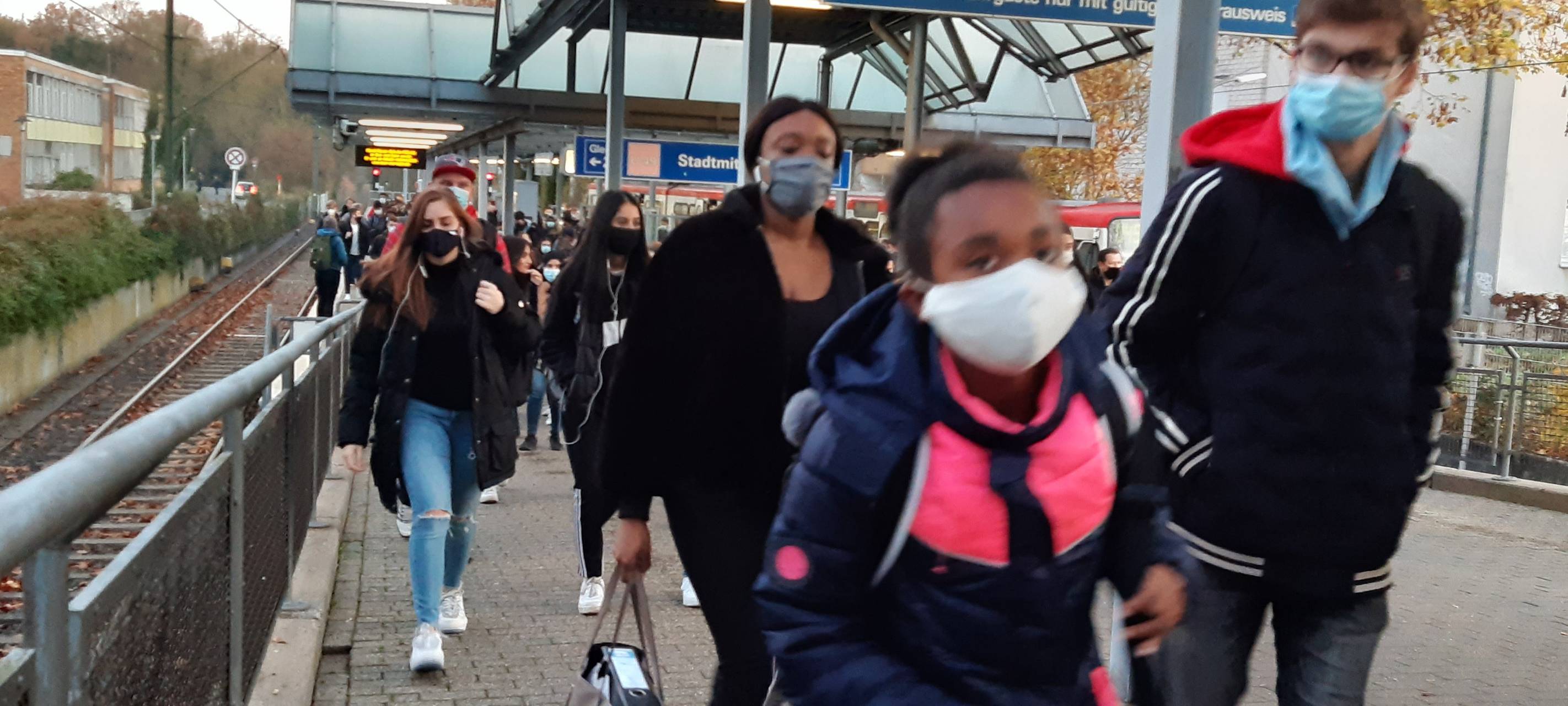 U-Bahnhaltestelle U49 "Hacheney"