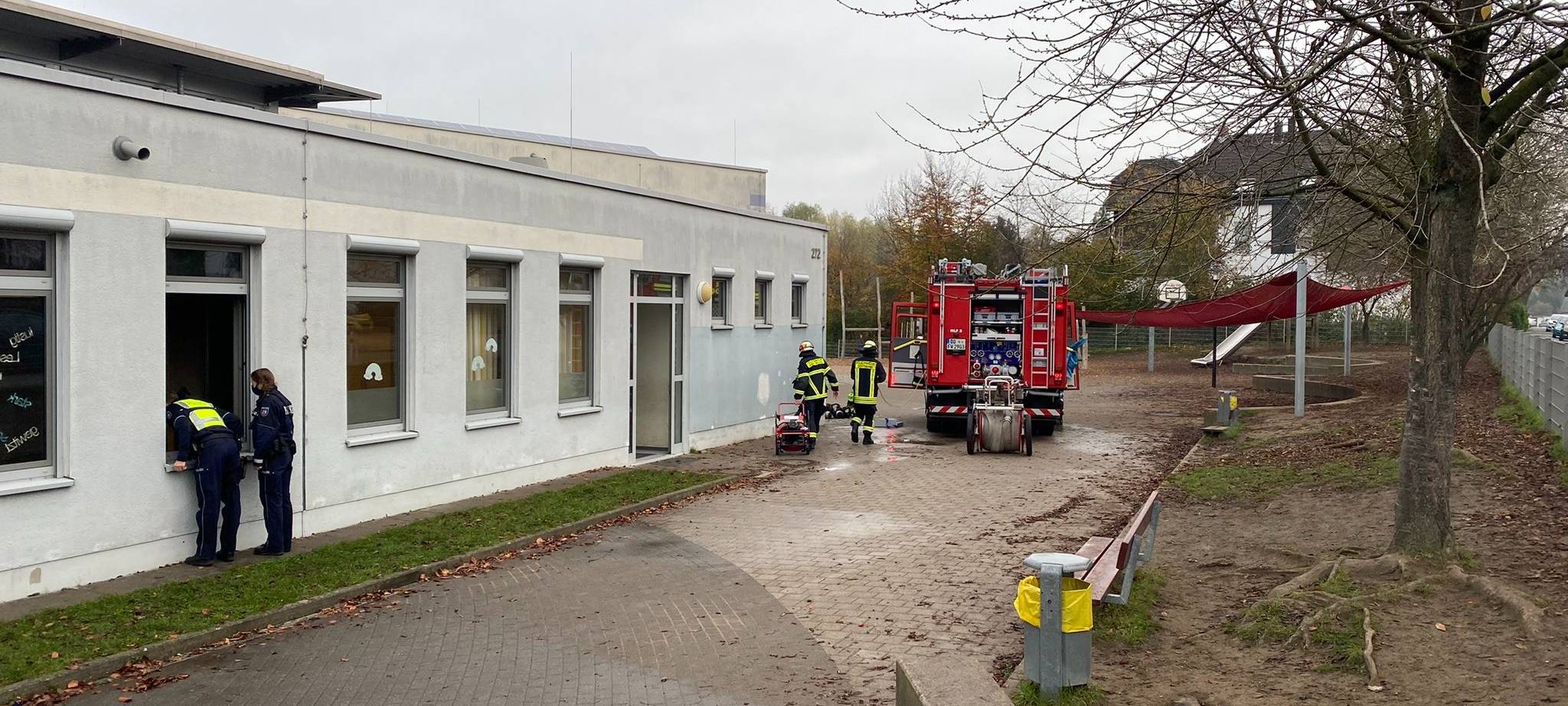 Dortmund: Brand in der Eichwald-Grundschule - Zeugen gesucht