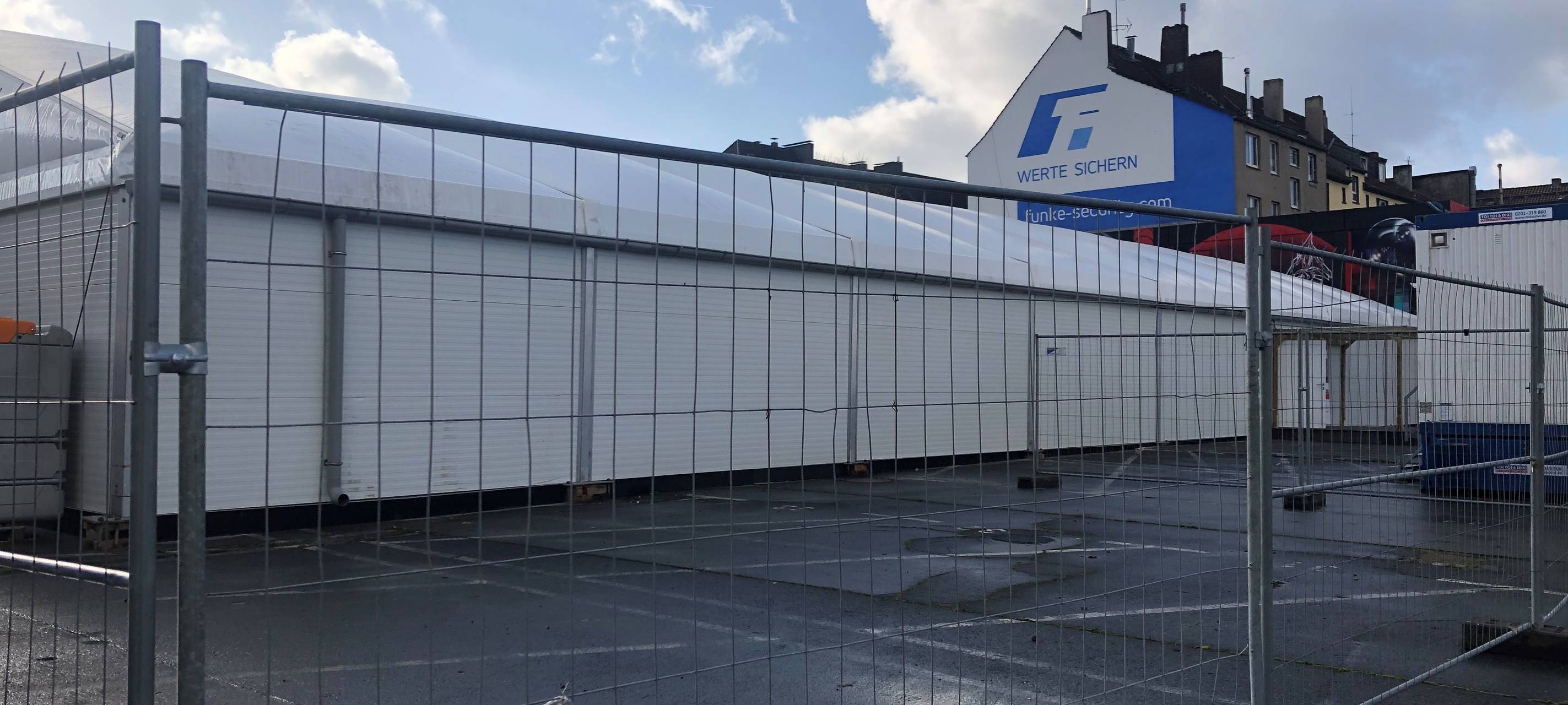 Corona-Winterhilfe Zelt