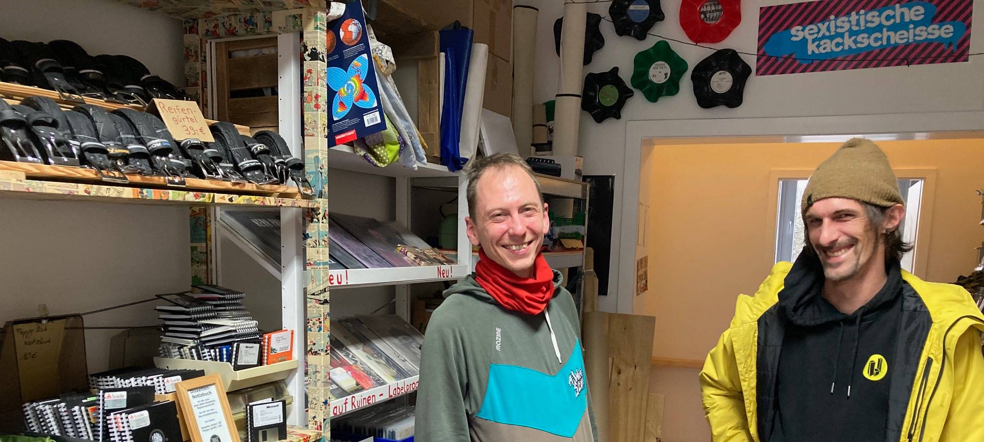 Es ist die europäische Woche der Abfallvermeidung - ja - sperriges Motto. Und wenn wir mal ehrlich sind: So ganz ohne Müll geht es im Leben ja auch nicht. Thoms Zigahn sagt aber: Es muss gar nicht alles in die Tonne. Aus Abfall kann man noch was richtig Gutes machen.