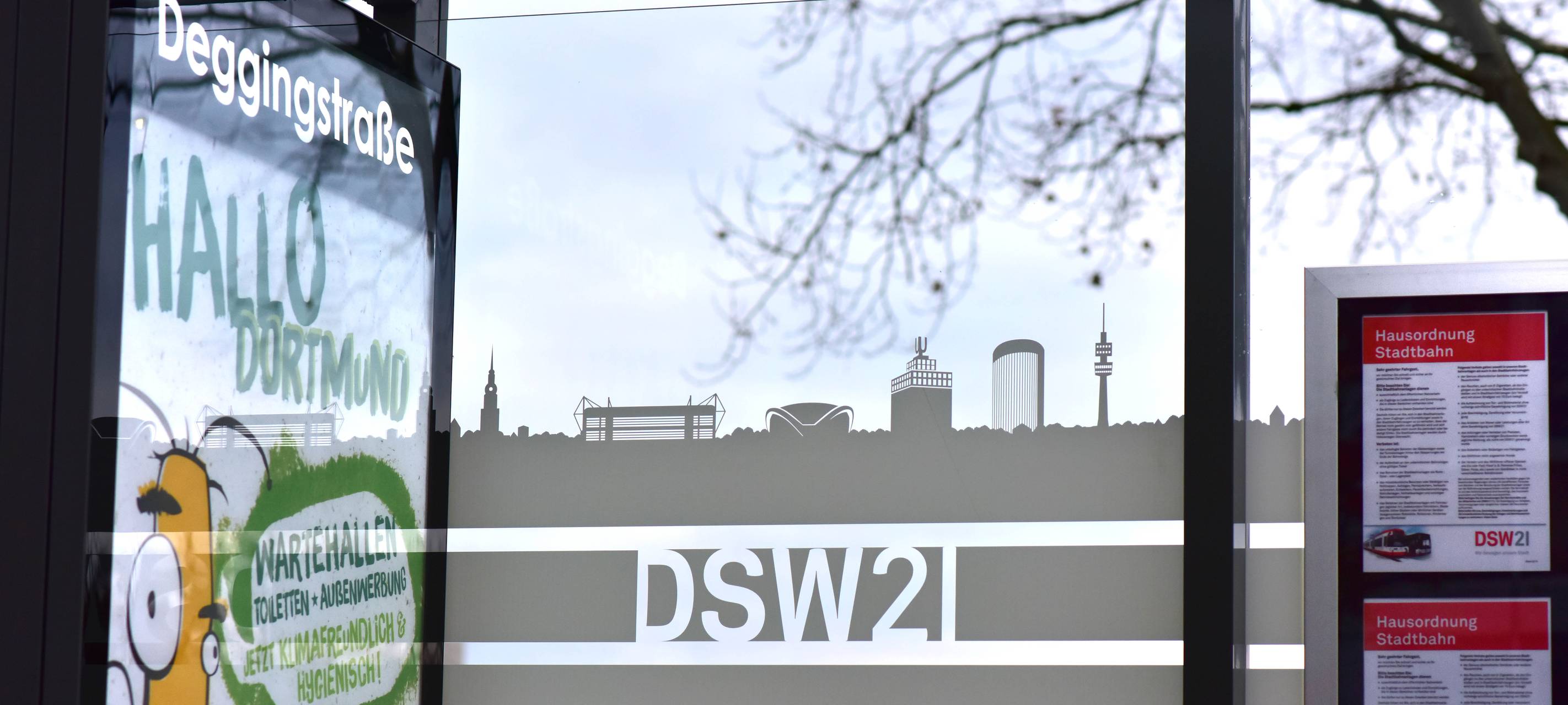 Vandalismus in Dortmund: 17 Haltestellen zerstört