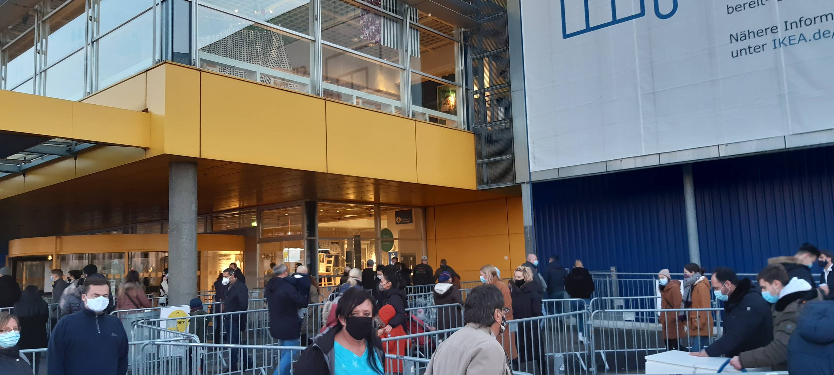 Dortmund: IKEA-Mitarbeiter streiken