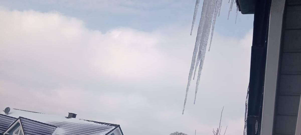 Dortmunder Feuerwehr: Einsätze wegen Eiszapfen und Schneebrettern