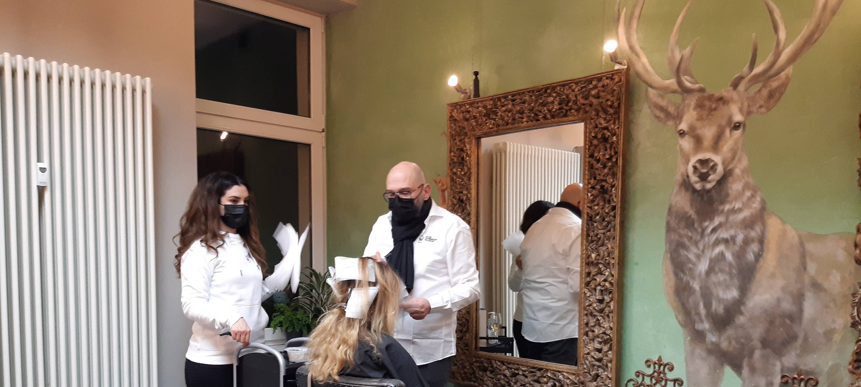 Friseurtermin um Mitternacht bei einem Dortmunder Friseur.