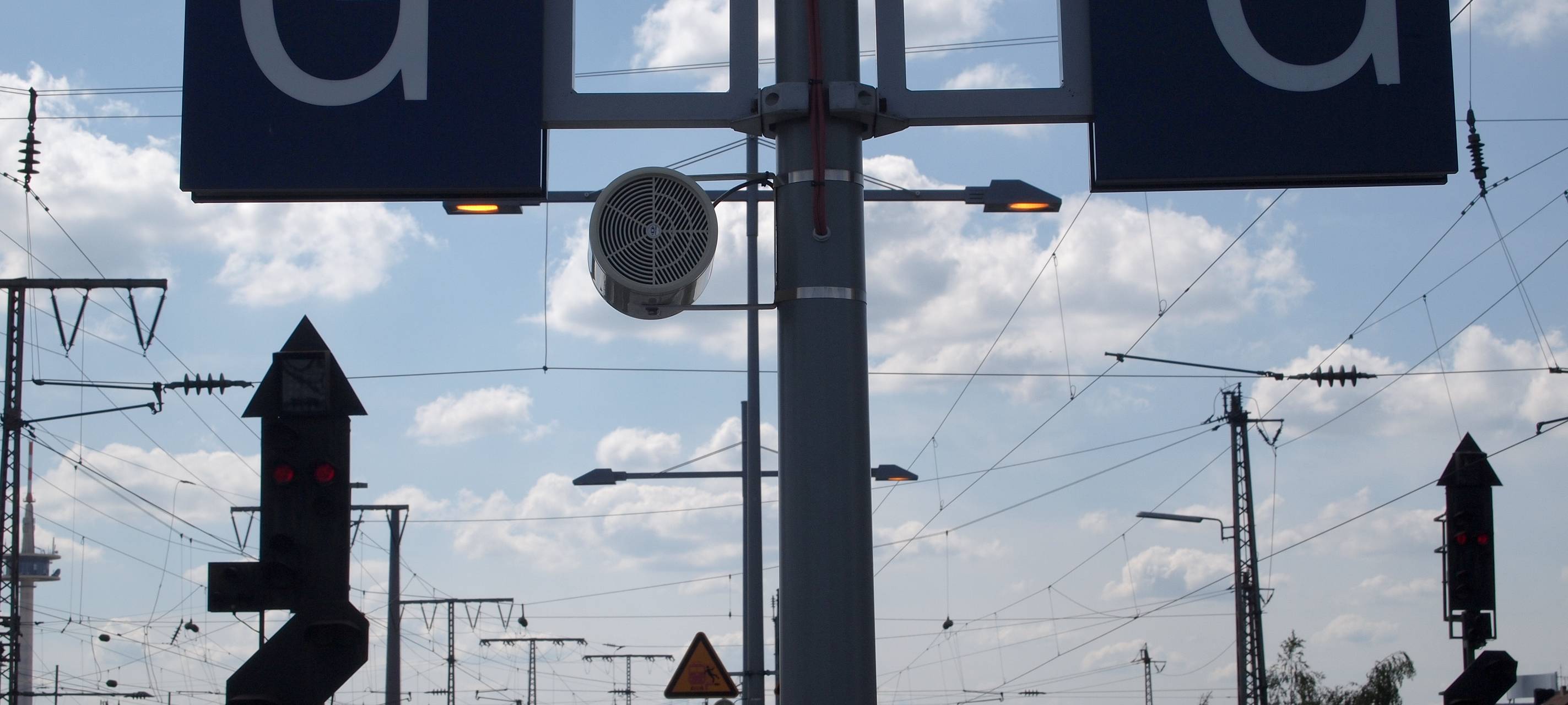 Flaschenwerfer ermittelt?